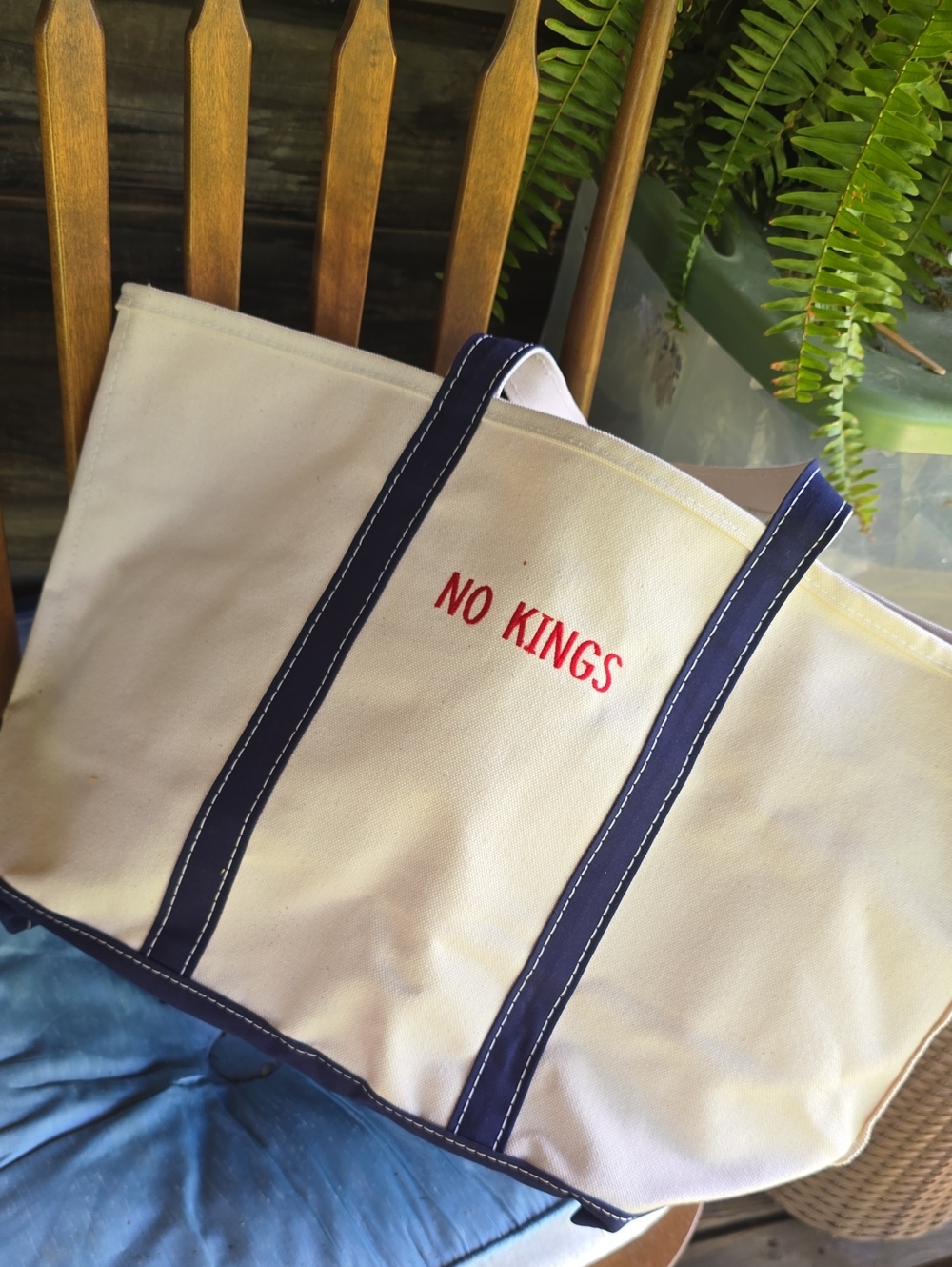 L.L. Bean Custom NO KINGS Cream Canvas Boat Tote Beach Bag with Navy Trim NWT